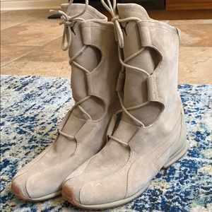 Beige lace up hiking boots